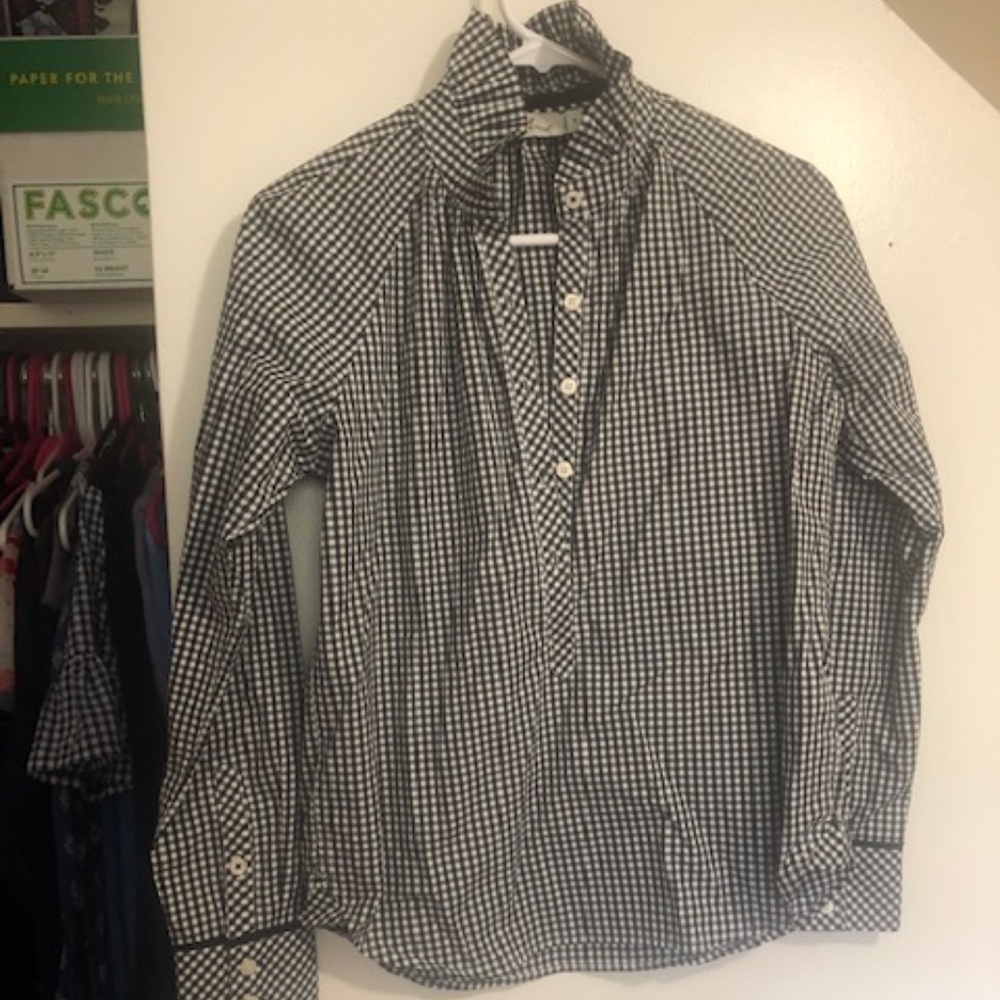 Button Up Vineyard Vines Shirt